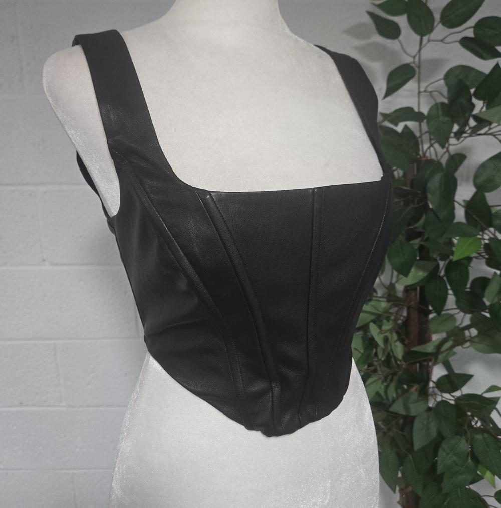 Faux Leather Black Cropped Corset Top Stretch Goth Biker Size 0 XS